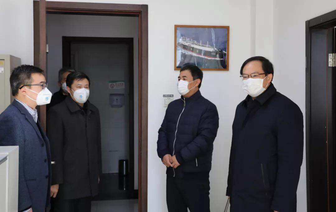 楊金成到長城電子、綜合院檢查指導(dǎo)疫情防控和復(fù)工復(fù)產(chǎn)工作